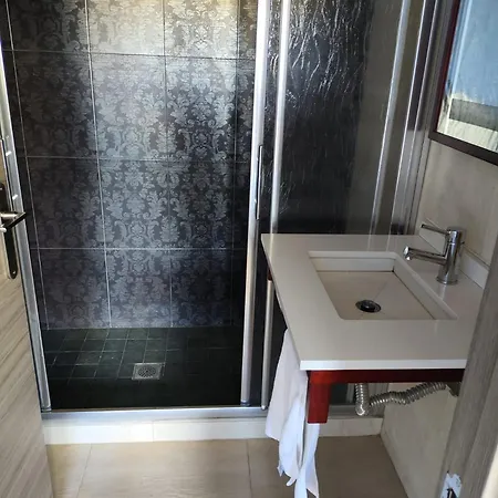 L'olivera Farm stay Castellbisbal